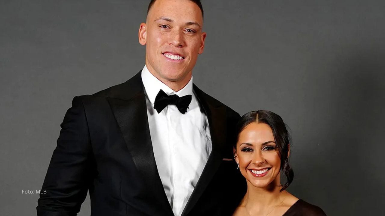 Aaron Judge hace importante anuncio en New York Aaron Judge y su esposa Samantha