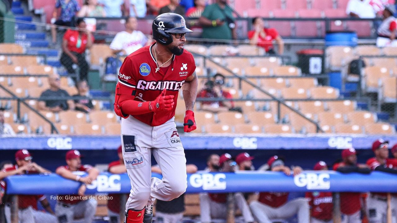 Henry Urrutia: “Me dijeron que no habría represalias pero fui suspendido indefinidamente” Henry Urrutia, Gigantes del Cibao