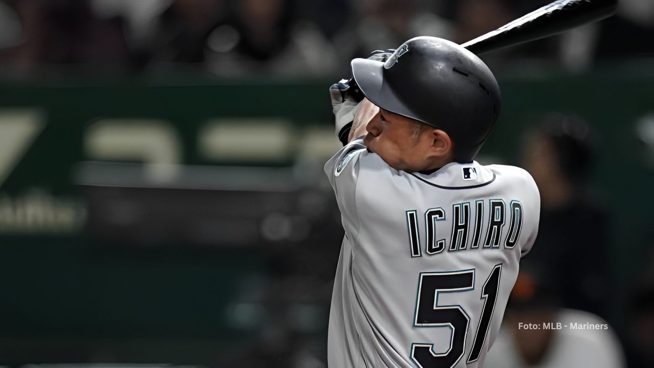 Luis Arráez iguala marca de Ichiro Suzuki Ichiro Suzuki bateando con Seattle Mariners