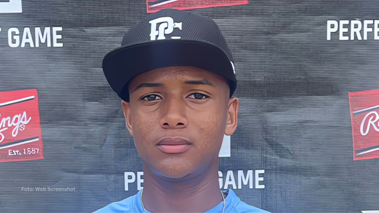 Casi 2.5 millones a prospecto dominicano, Johan De Los Santos acuerda con Pittsburgh Johan De Los Santos firma internacional Pittsburgh Pirates