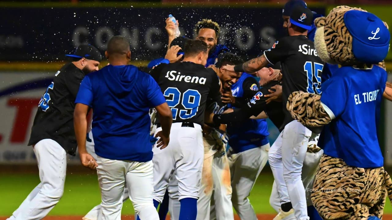 Tigres del Licey vence a Estrellas y sella boleto a la final de la Liga de Beisbol Profesional de la República Dominicana.