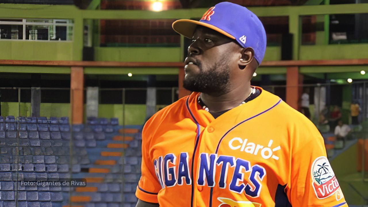 Peloteros cubanos lucen a lo grande en Ligas Invernales 2024-2025 Ligas Invernales, Lazaro Alonso