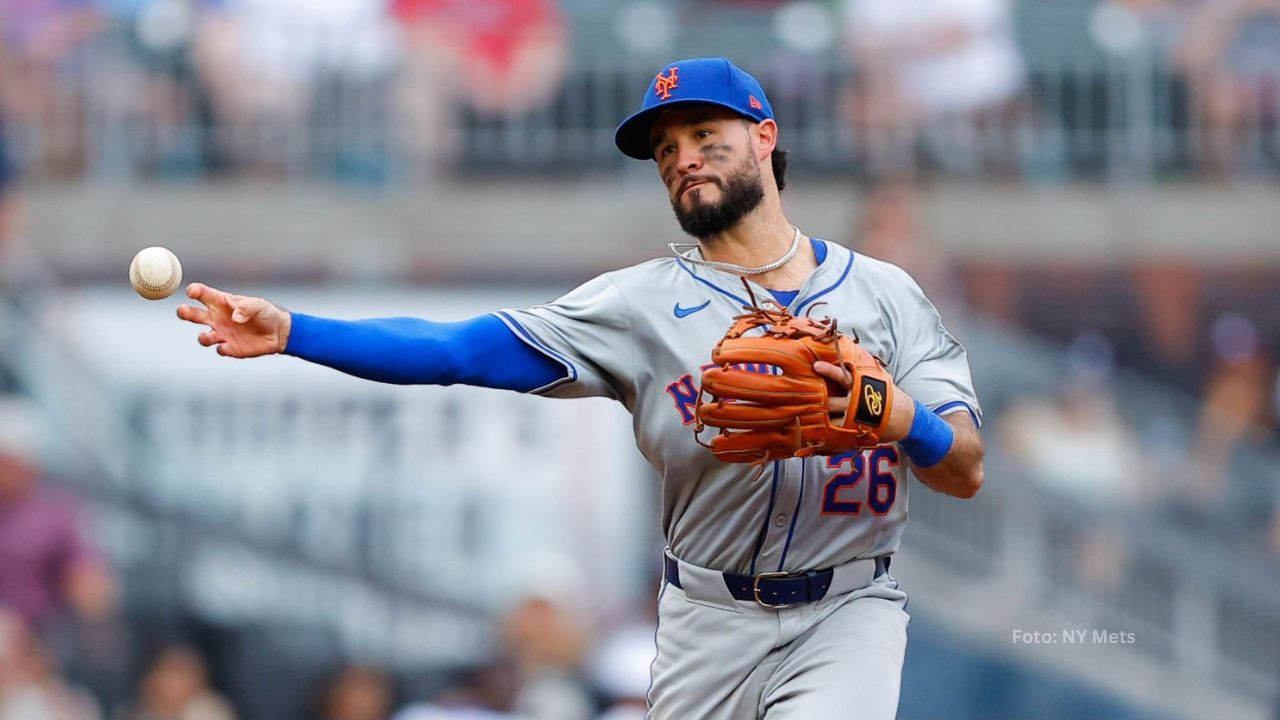 Cubanoamericano Eddy Álvarez firma con Atlanta Braves para 2025 Eddy Álvarez en MLB