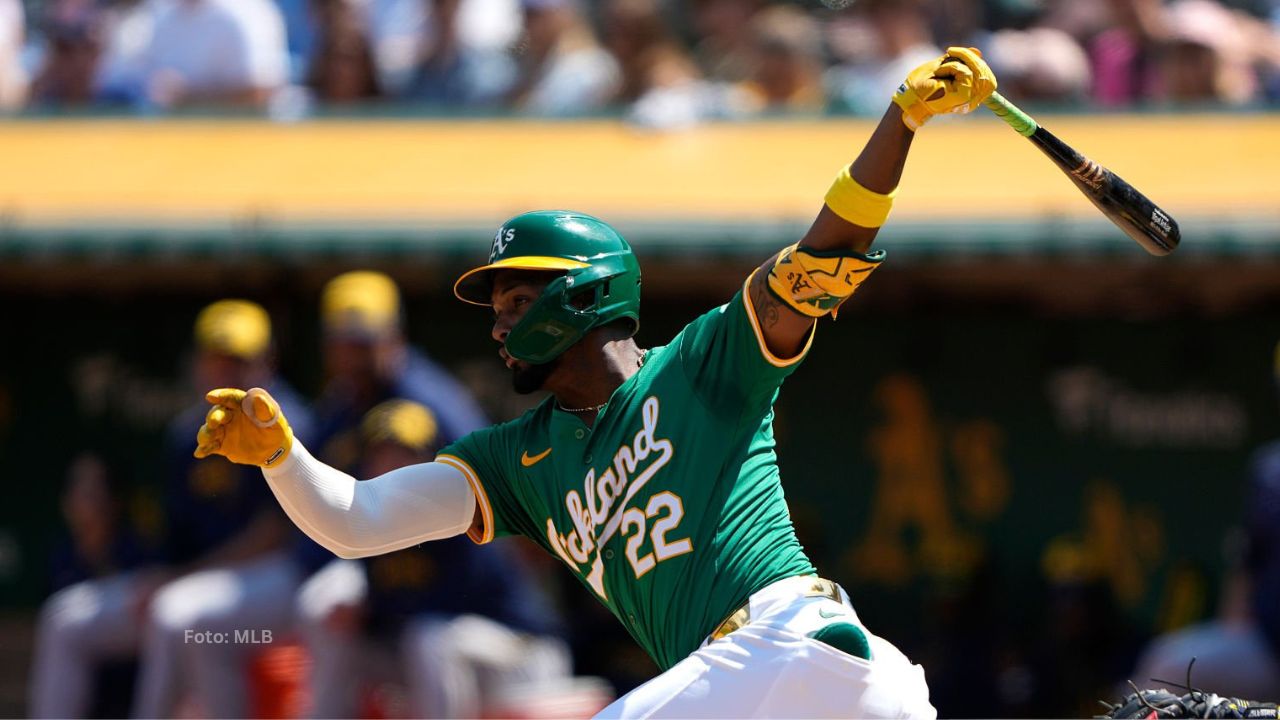 Miguel Andújar y Oakland Athletics evitaron arbitraje por 3 millones Miguel Andújar con Oakland Athletics