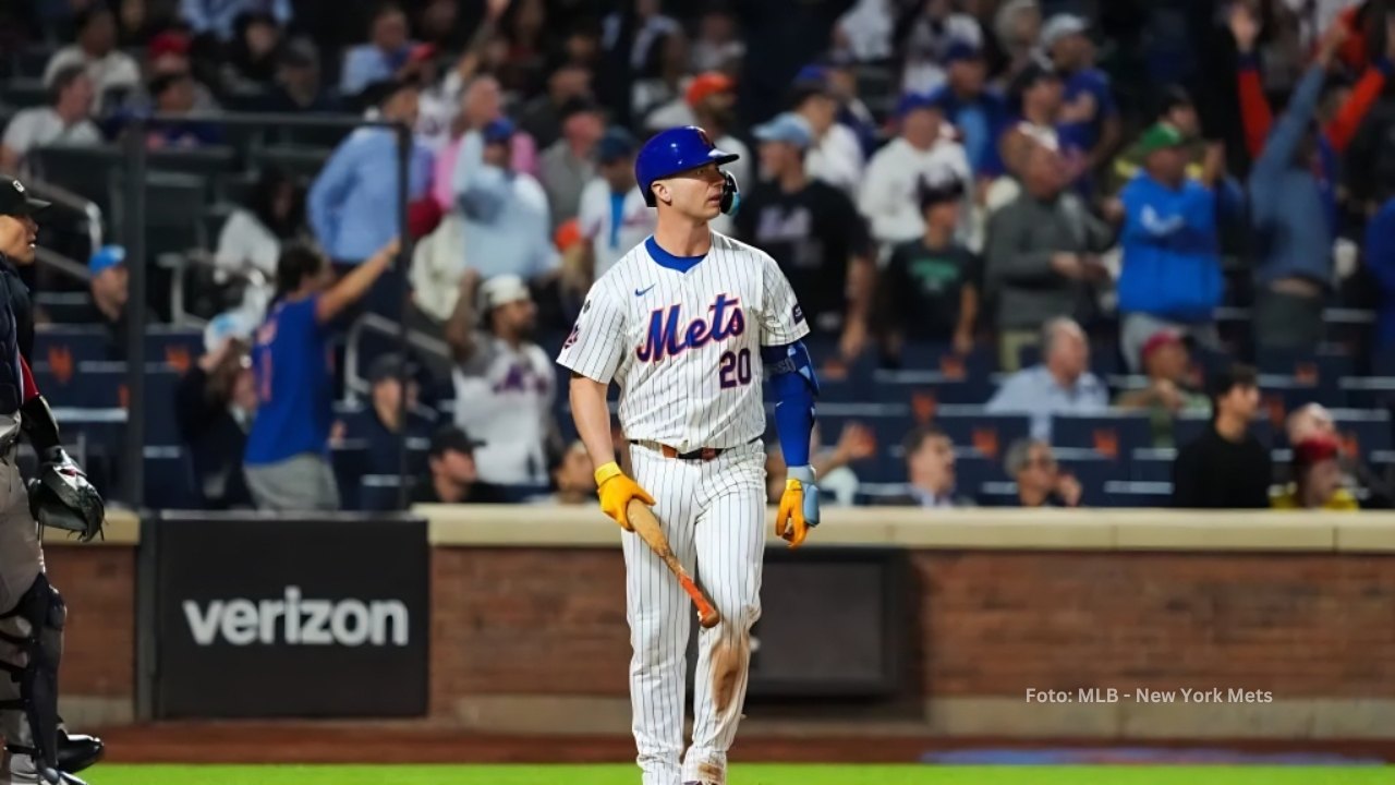 New York Mets irá por Alex Bregman si no firma a Pete Alonso Pete Alonso observando un cuadrangular con New York Mets