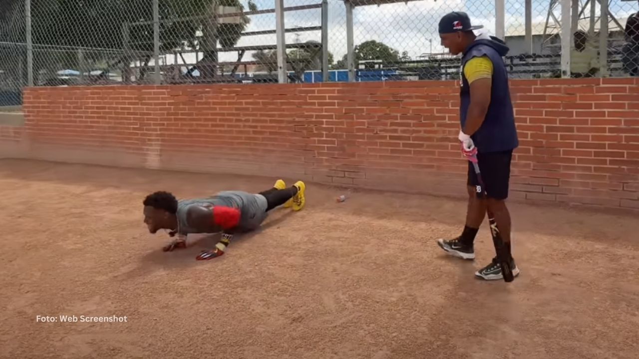 Ronald Acuña Jr pierde Home Run Derby y cumple reto en Lara Ronald Acuña Jr pierde Home Run Derby en BarquisimetoRonald Acuña Jr pierde Home Run Derby en Barquisimeto