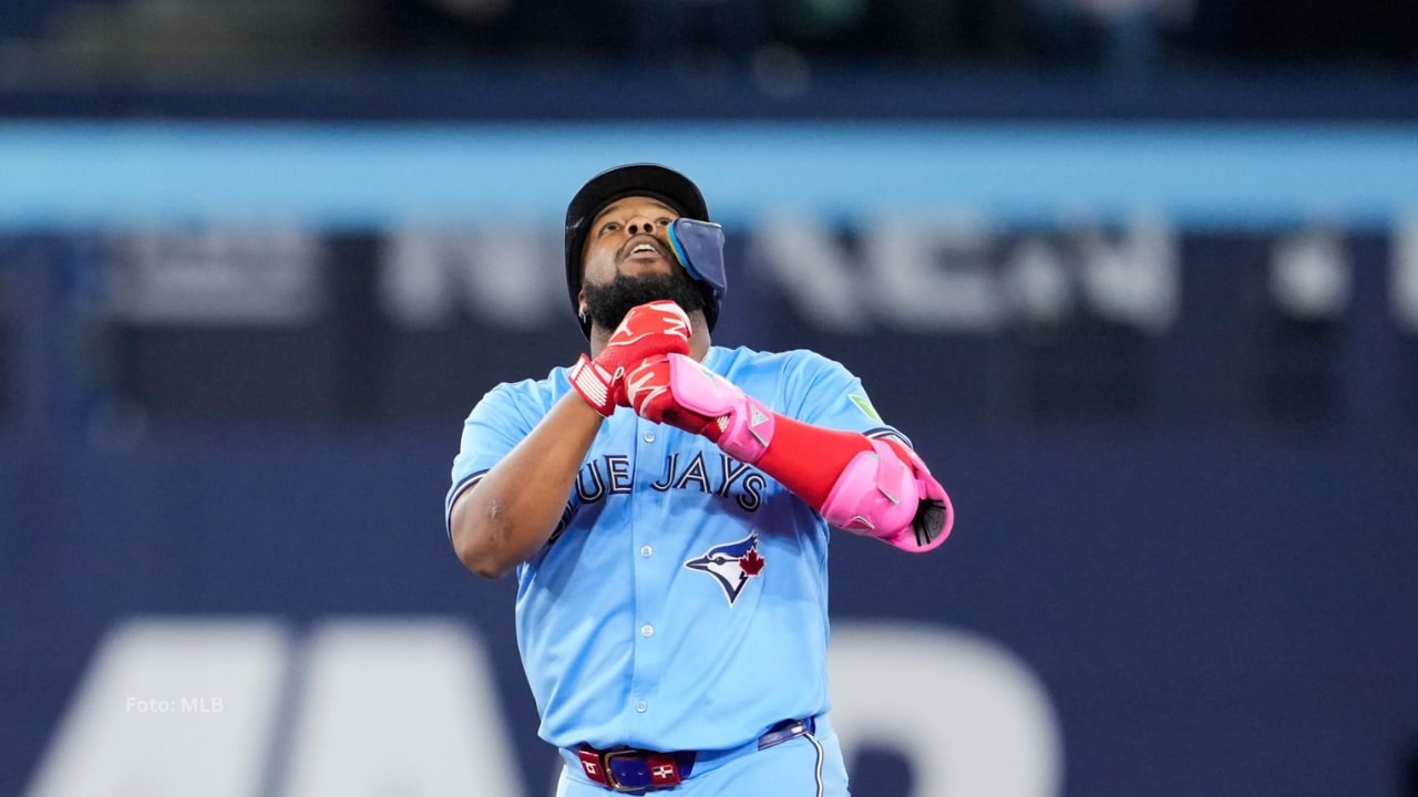 Vladimir Guerrero Jr. pacta millonario acuerdo con Toronto y evitan arbitraje salarial Vladimir Guerrero Jr. con Toronto
