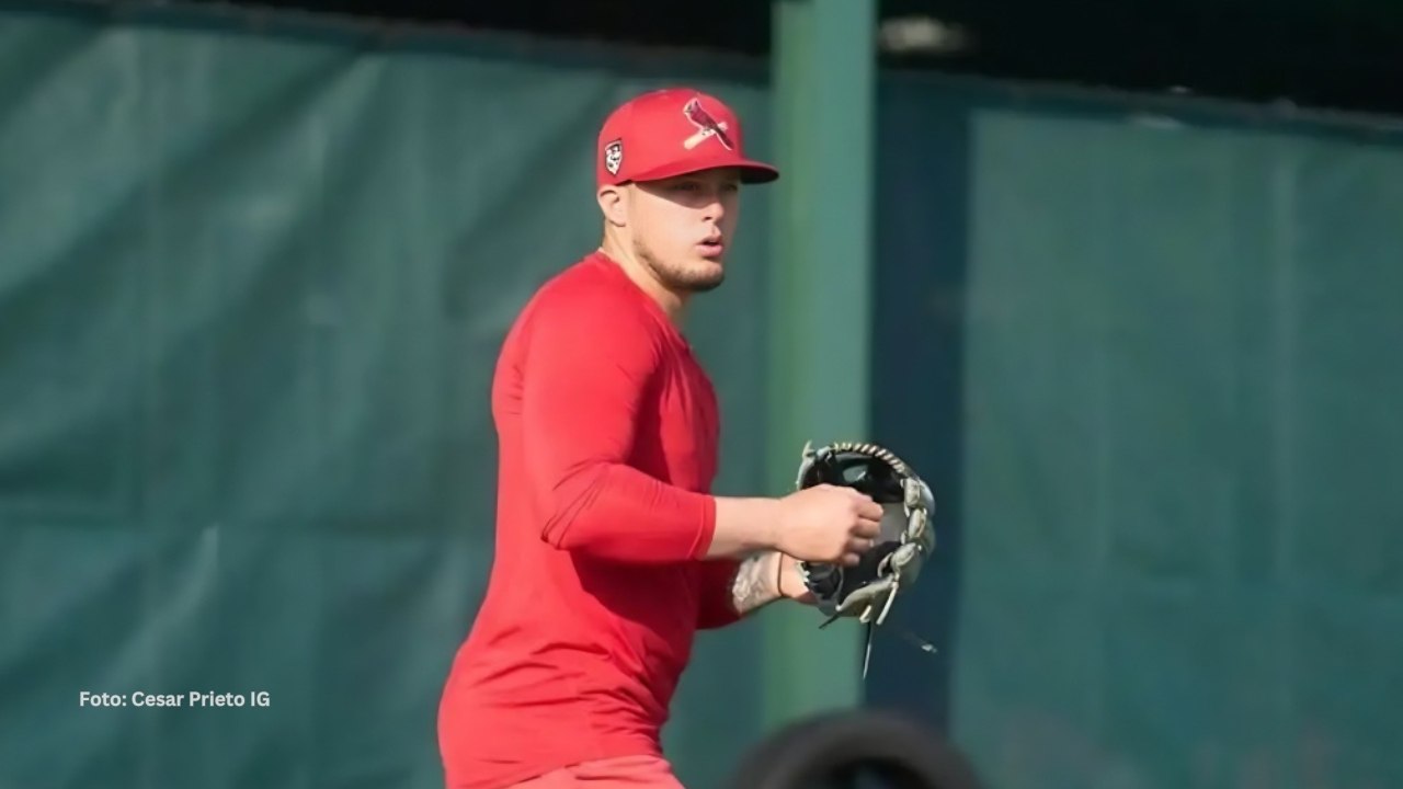 Números de César Prieto en Spring Training MLB Cesar Prieto en una practica con St. Louis Cardinals