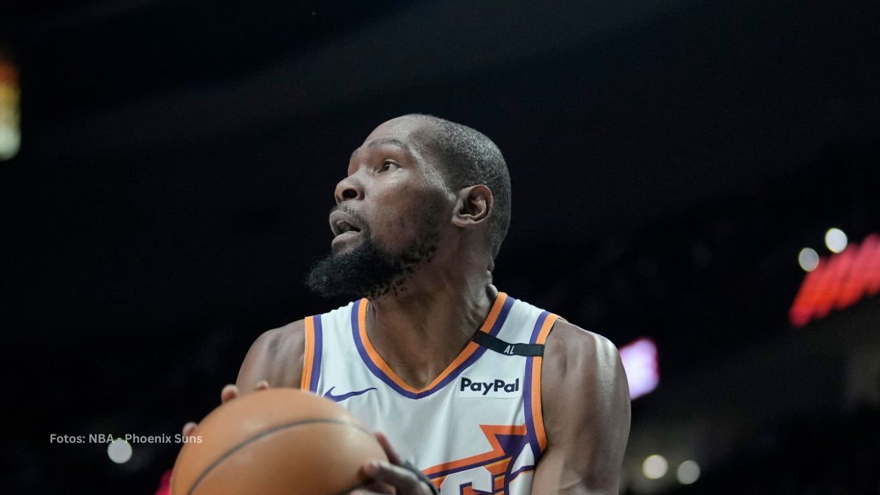 Estrella NBA filtra desinterés de Kevin Durant para jugar en Golden State Kevin Durant se niega a jugar con Golden State Warriors en NBA