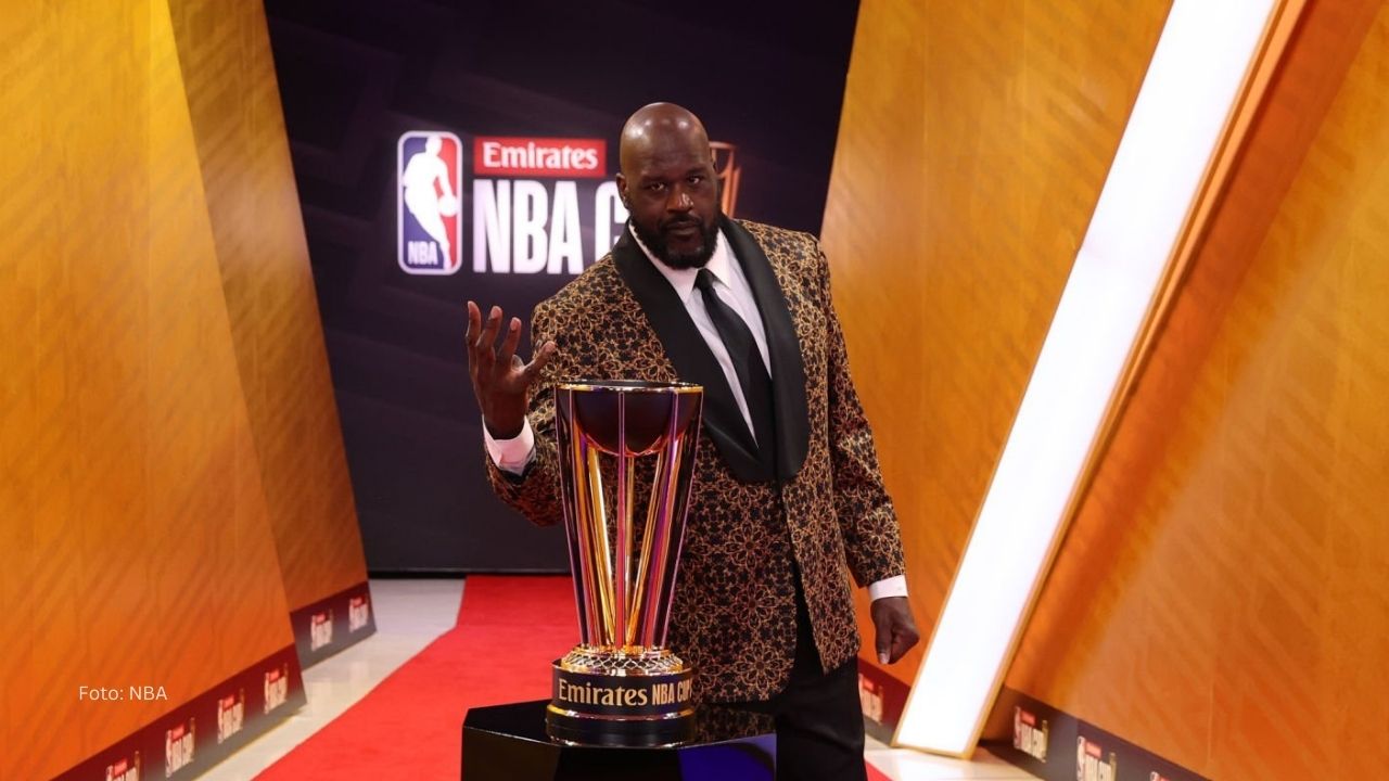 Shaquille ONeal firma por 15 millones para continuar en NBA Shaquille Oneal se ubica como el séptimo mejor pagado con un sueldo total de 15 millones por calendario completo.