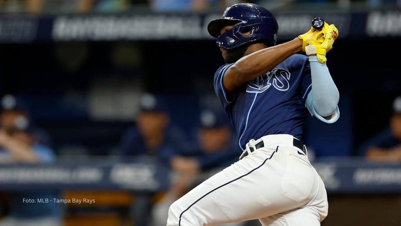 San Francisco adquiere a prospecto venezolano Osleivis Basabe Osleivis Basabe bateando con Tampa Bay Rays