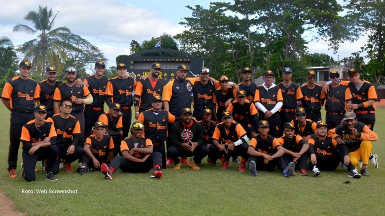 Eliminan equipo oficialmente en Cuba por no jugar Serie Provincial Jugadores de Pilongos de Santa Clara