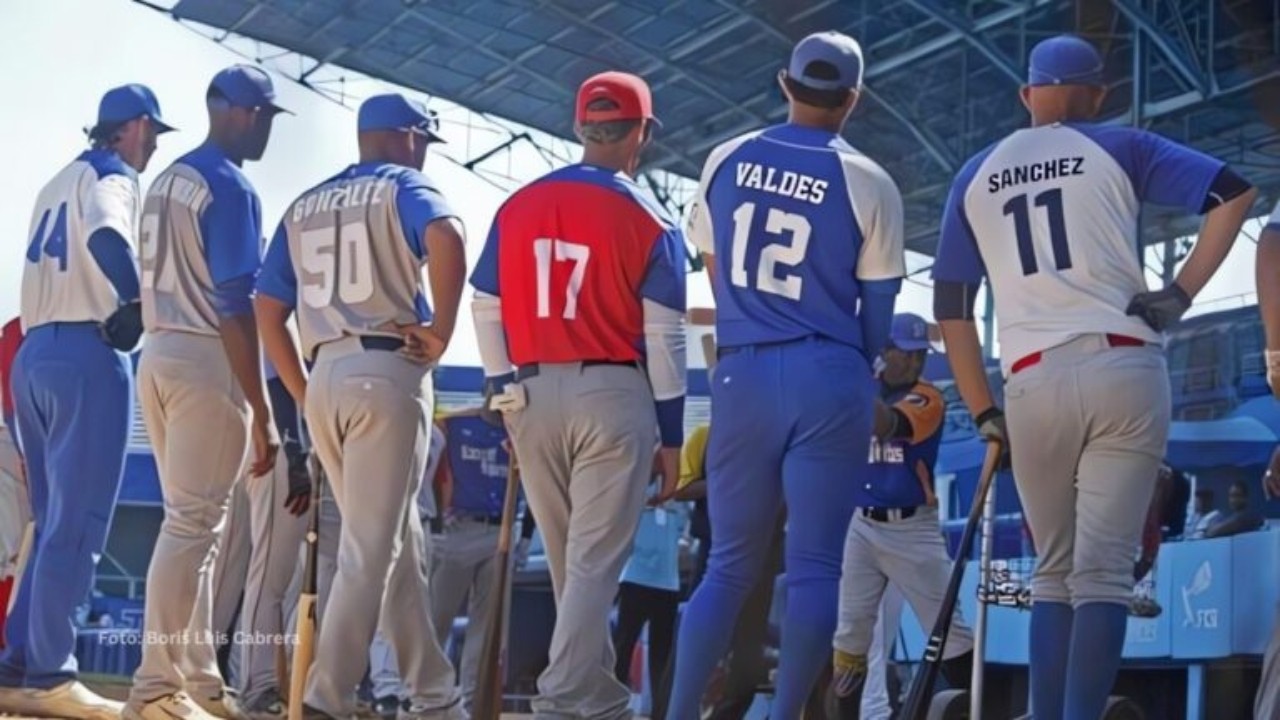 Jugadores del béisbol cubano reunidos
