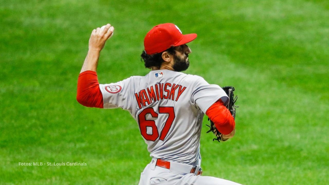St Louis refuerza bullpen con firma de Rob Kaminsky St. Louis se refuerza pitcheo con firma de Rob Kaminsky