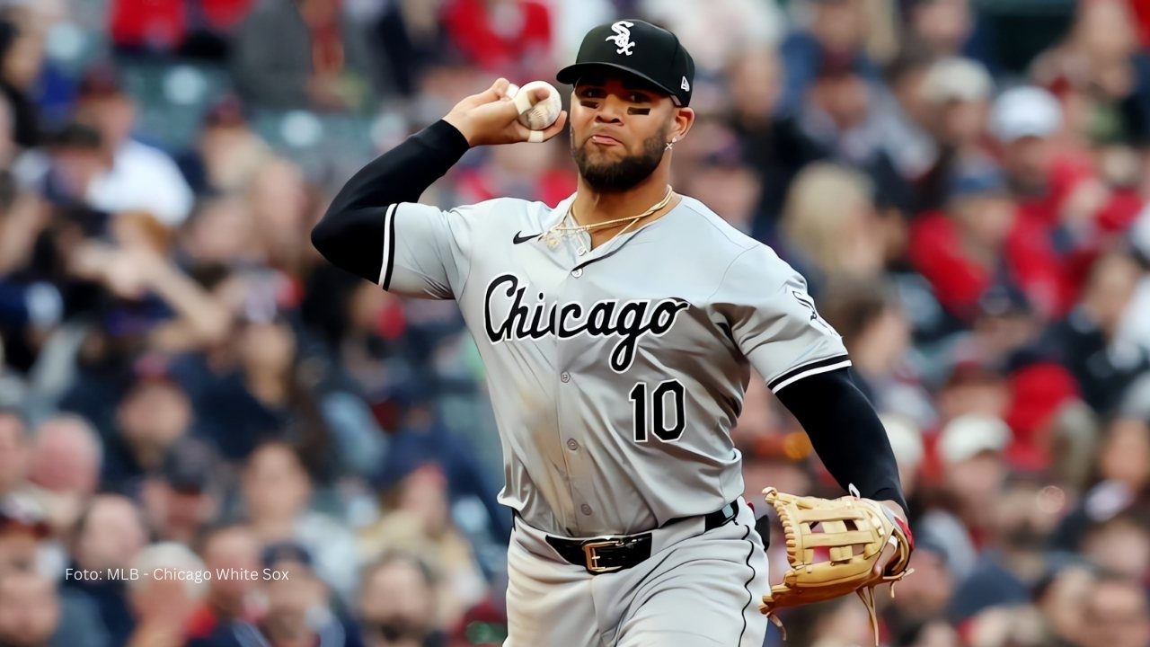 OFICIAL: Yoan Moncada es el 4 cubano mejor pagado de la historia MLB Yoan Moncada lanzado desde la tercera con Chicago White Sox