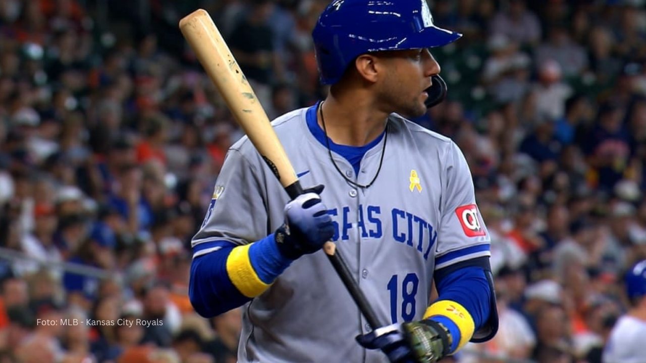 Yuli Gurriel se estrena con jonrón en prácticas de San Diego (+VIDEO) Yuli Gurriel con Kansas City Royals
