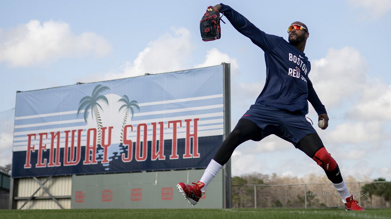 Alex Cora sobre Aroldis Chapman: "No sorprende que sea tan bueno" Alex Cora destacó lo importante que es para Boston que Aroldis Chapman sea un veterano y entienda su rol en el equipo.
