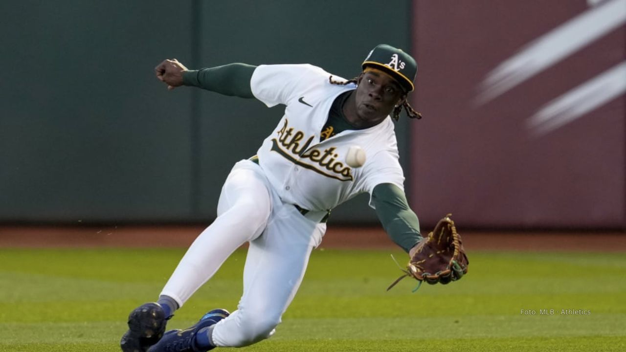 Athletics extiende por más de 66 millones a Lawrence Butler Lawrence Butler con uniforme de Athletics