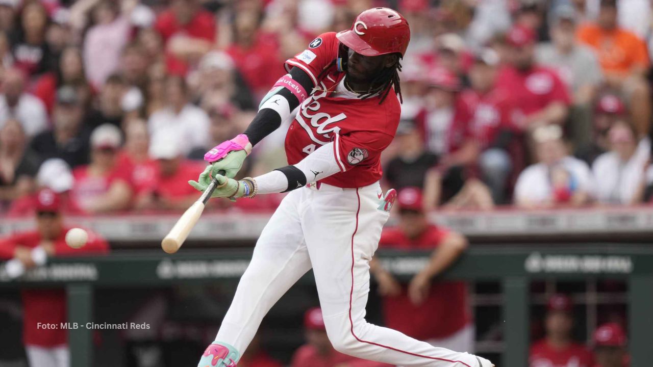 Elly De La Cruz repitió registro de hits por tercera temporada seguida en Major League Baseball.