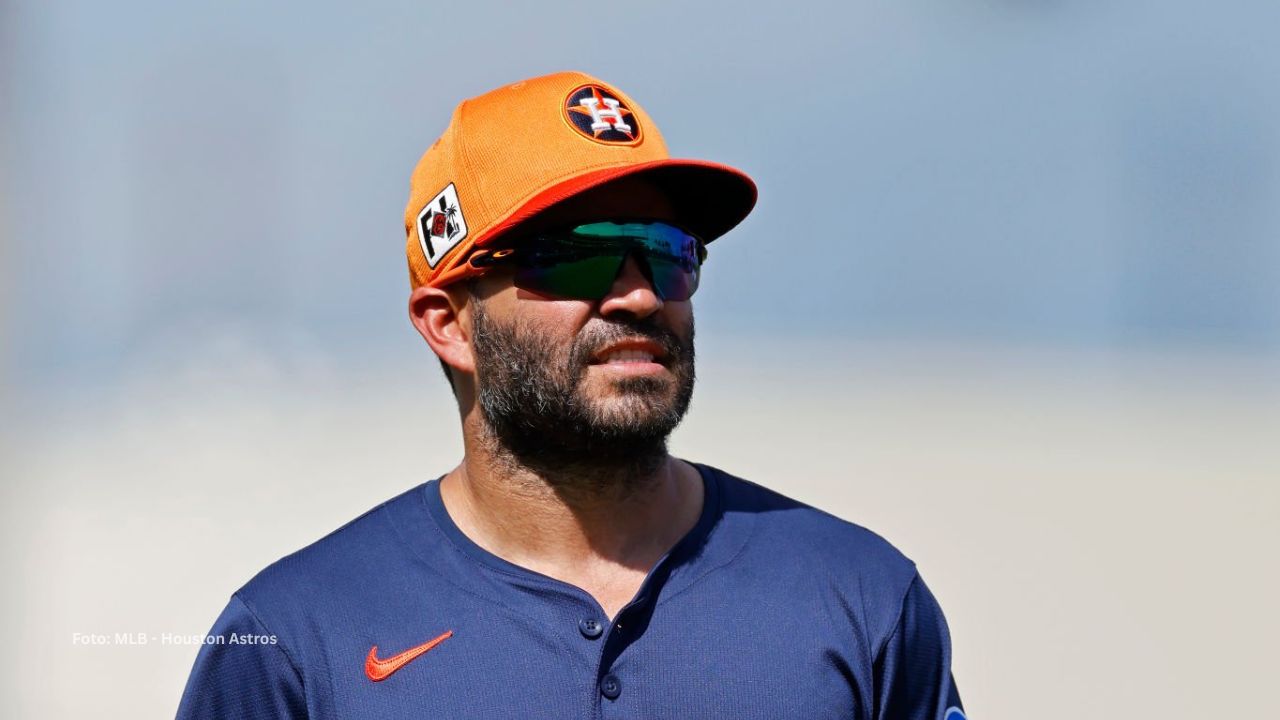 6 estrellas MLB que cambiarán posiciones en 2025 José Altuve con Houston Astros