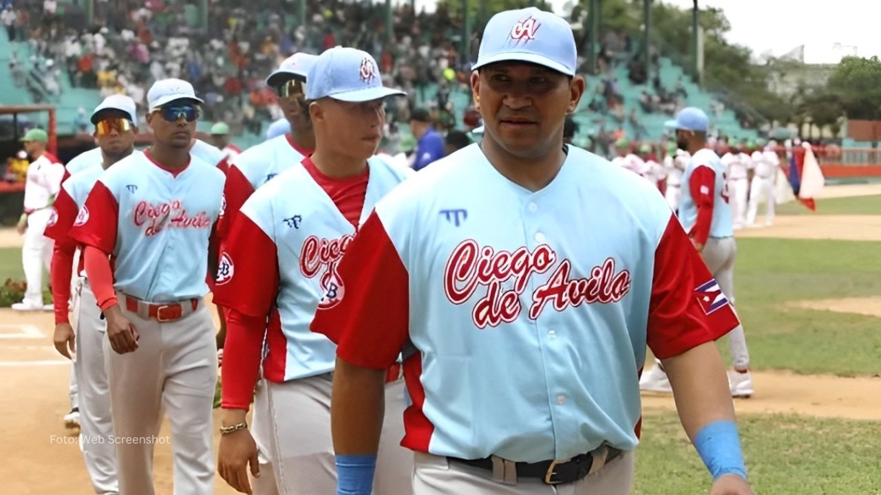 Jonrón 372 de Frederich Cepeda supera a Antonio Muñoz en Top 5 del beisbol cubano Frederich Cepeda con el conjunto de CIego de Avila