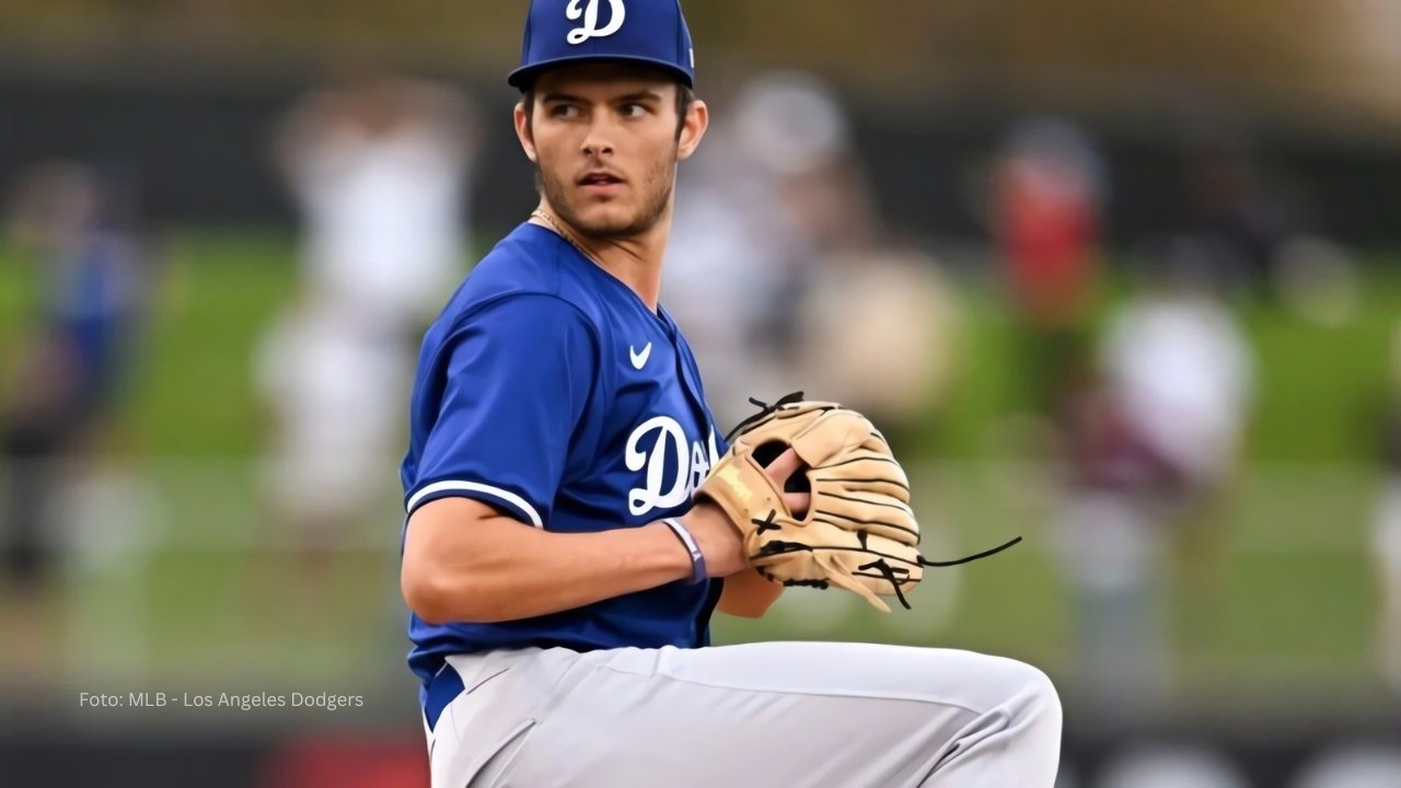 Dodgers mueve 7 peloteros del roster, 2 latinos fuera Jackson Ferris lanzando con Los Angeles Dodgers