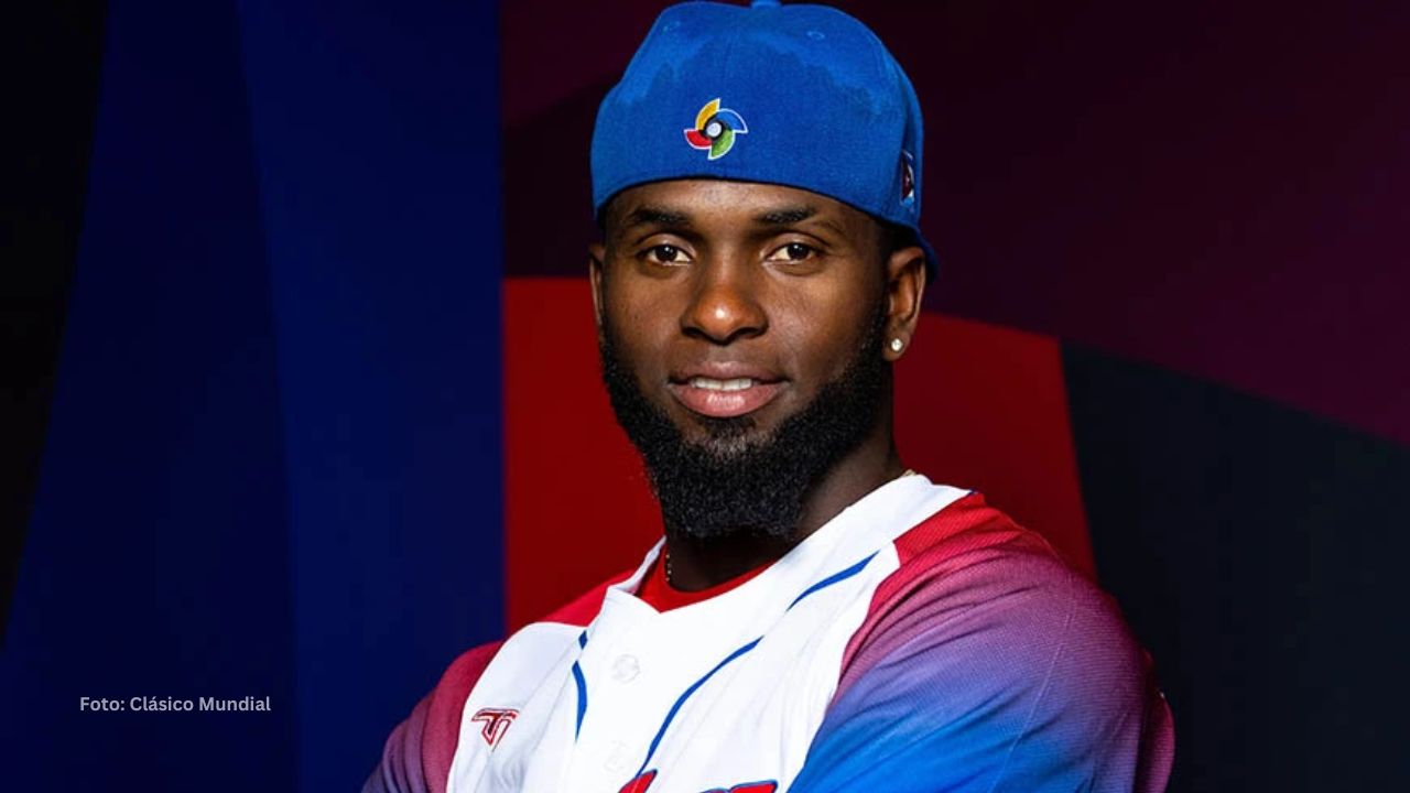 Luis Robert Jr. rompe silencio: "Haber jugado por Cuba no me hace comunista" Luis Robert Jr. en el Clásico Mundial