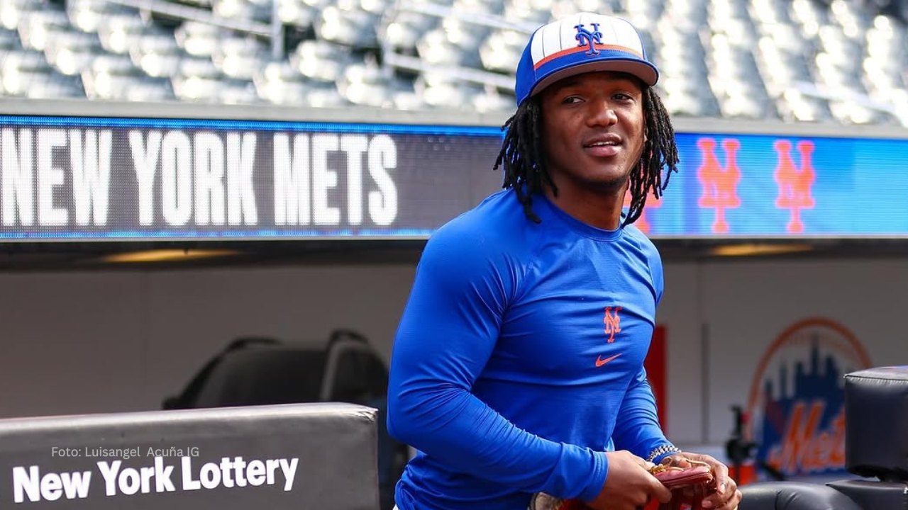 New York anuncia movimientos, Luisangel Acuña cerca de roster MLB Luisangel Acuña con el uniforme de New York Mets