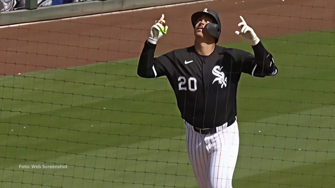 Miguel Vargas es 3ro de Chicago en hits, 1ro en extrabases y en dobles