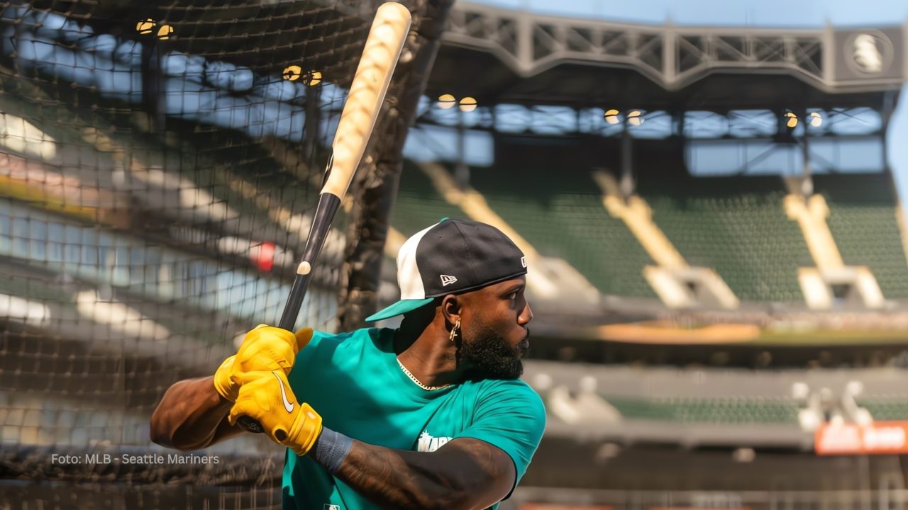 Randy Arozarena roza ciclo en jornada perfecta con Seattle