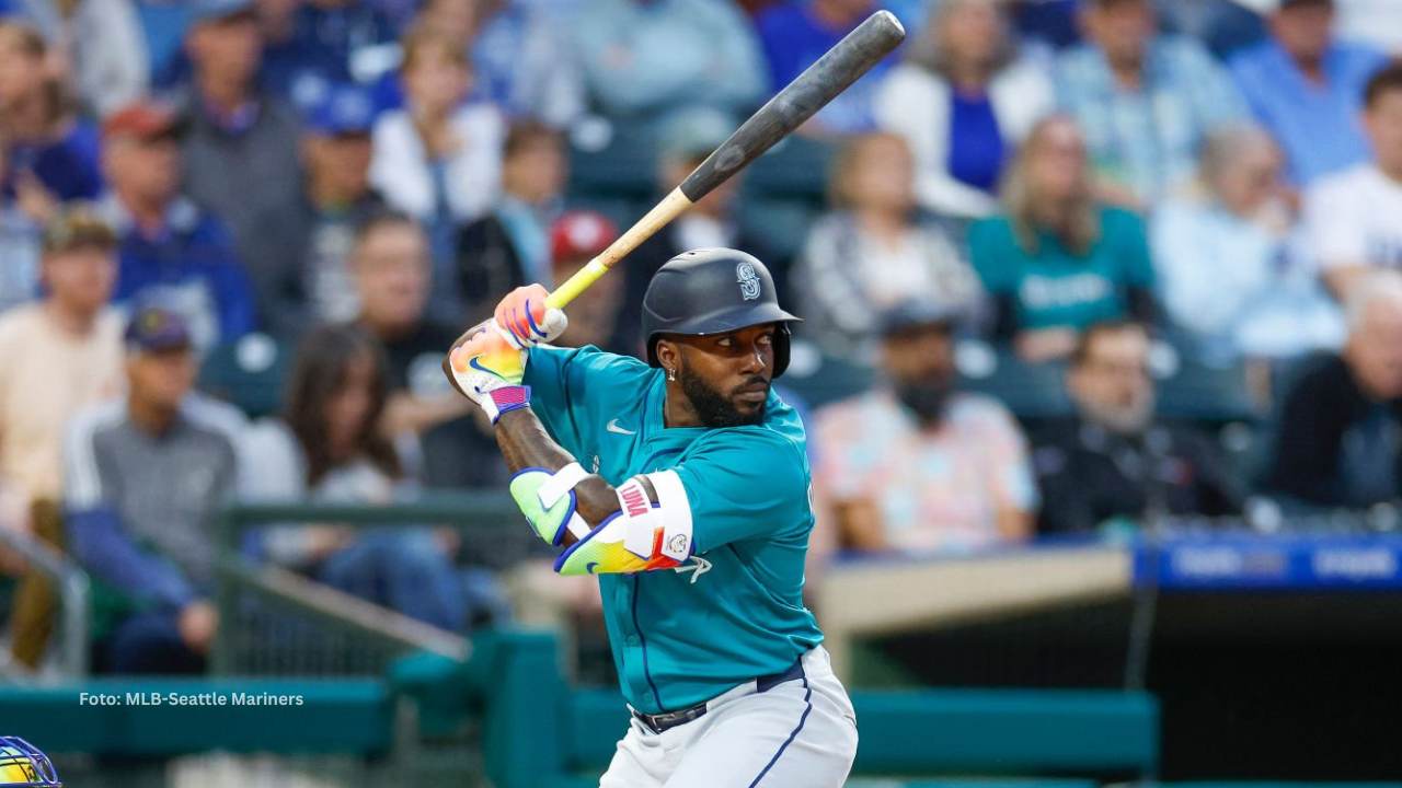 Randy Arozarena empata marca personal en Spring Training Randy Arozarena con Seattle