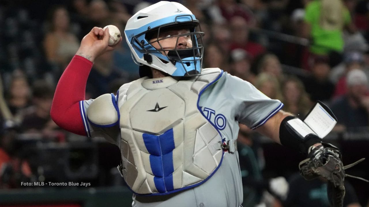 Toronto y Alejandro Kirk acuerdan extensión por casi 60 millones Toronto y Alejandro Kirk acuerdan extensión por casi 60 millones