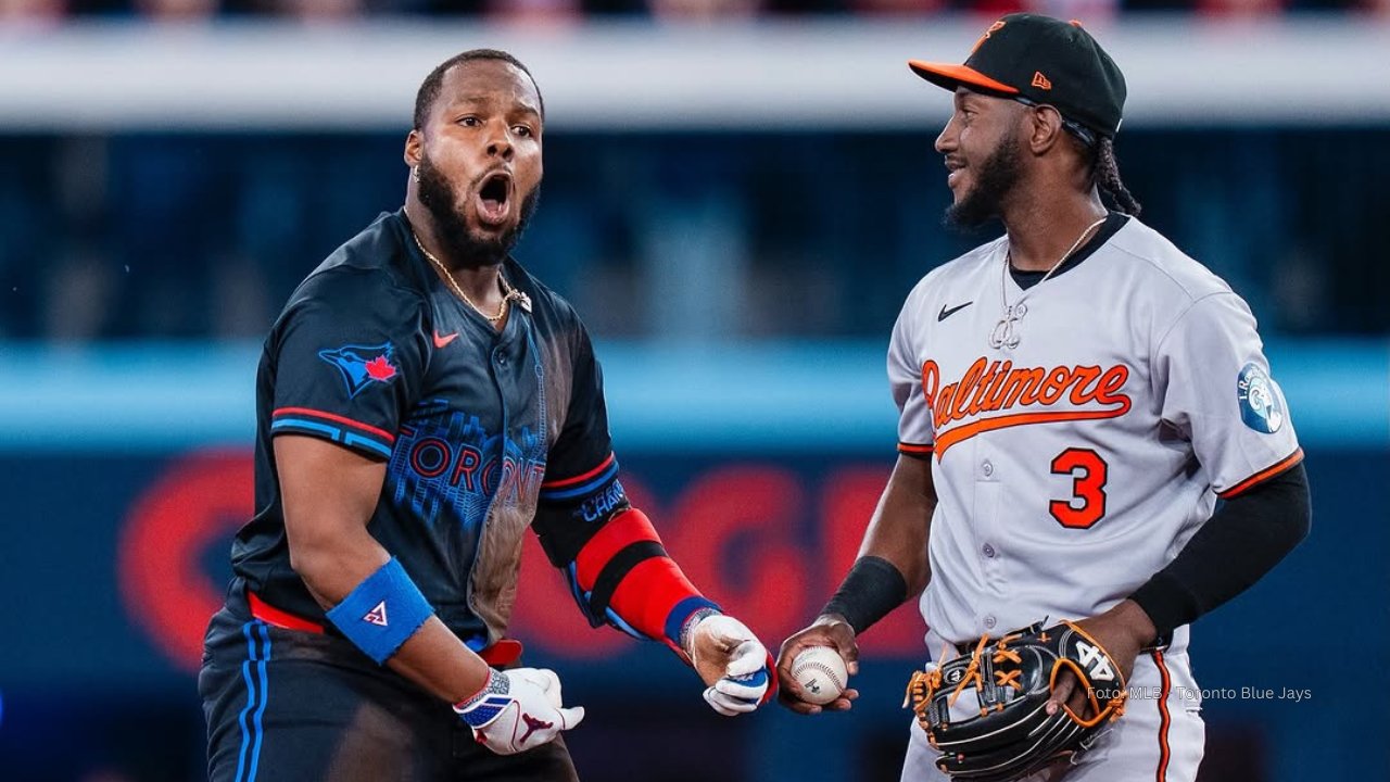 Vladimir Guerrero Jr. con uniforme de Toronto Blue Jays
