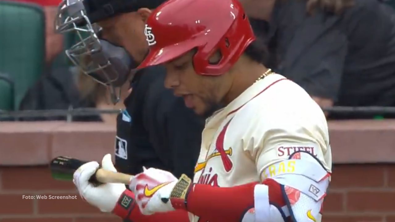 Willson Contreras protagoniza extraño momento vs Minnesota Willson Contreras protagoniza extraño momento vs Minnesota