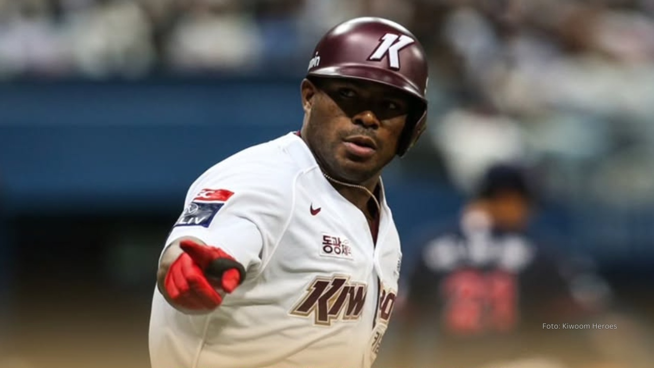 Yasiel Puig con Kiwoom Heroes en KBO 2025
