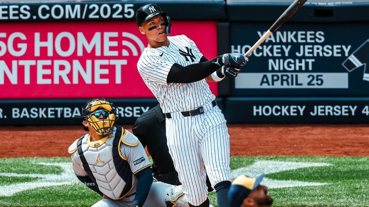 Aaron Judge al enfrentar a Milwaukee Brewers.