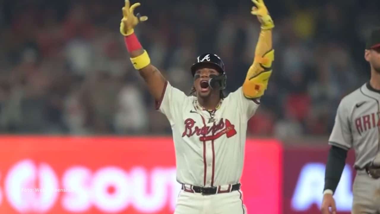 El venezolano Ronald Acuña Jr, se sigue esforzando por acortar cada vez más su estadía en rehabilitación.