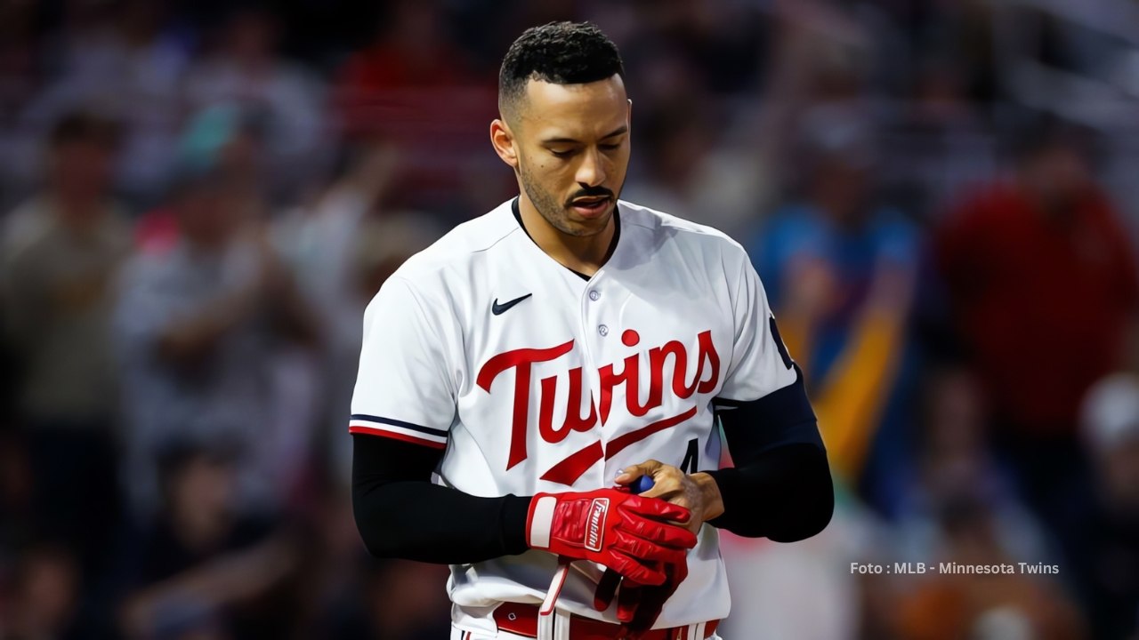 Carlos Correa en un juego con Minnesota Twins