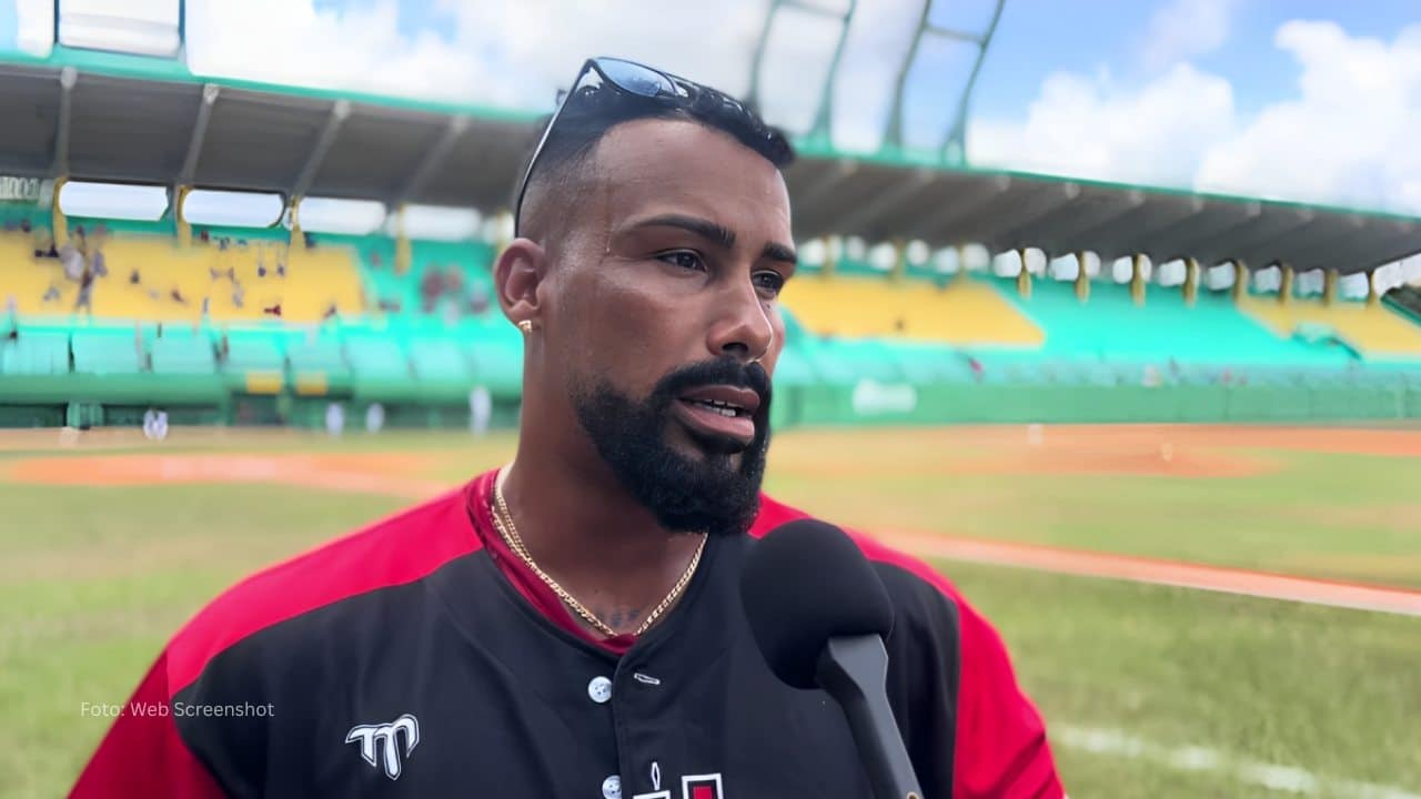 Cubano Eduardo Garcia en una entrevista
