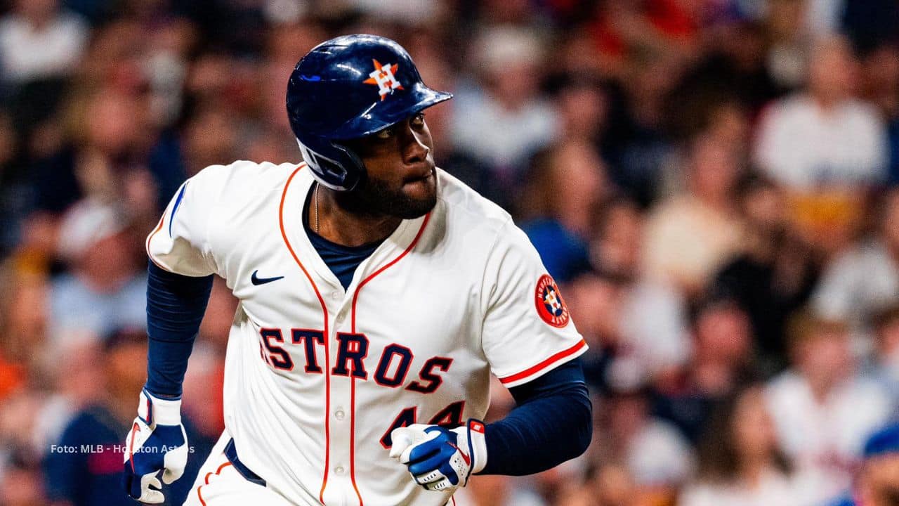 Jonrón de Yordan Alvarez con Houston Astros