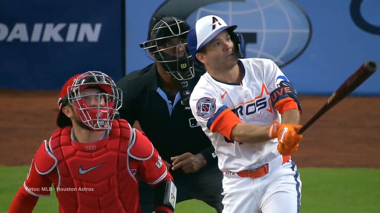 Jonrón que no fue de Jose Altuve