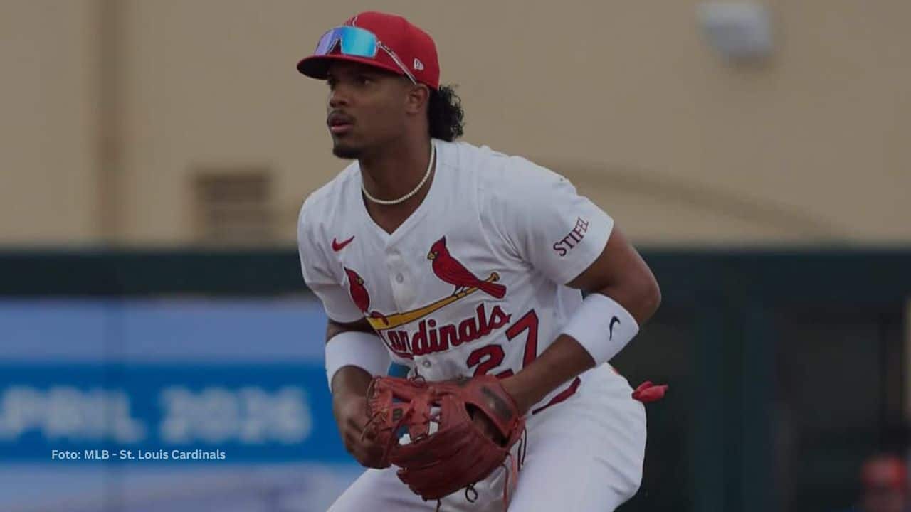 José Barrero triplica en triunfo de St. Louis Cardinals