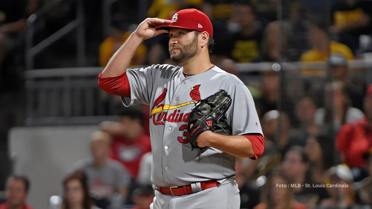 Lance Lynn con el uniforme de St. Louis Cardinals