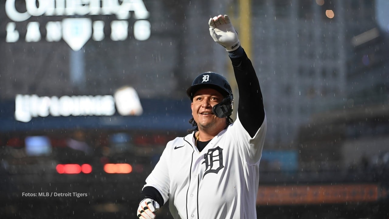 Miguel Cabrera celebrando con el uniforme de Detroit Tigers