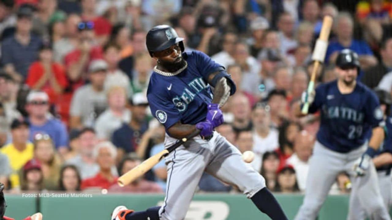 Randy Arozarena protagonizó un rally que terminó siendo clave en la victoria de Seattle Mariners.