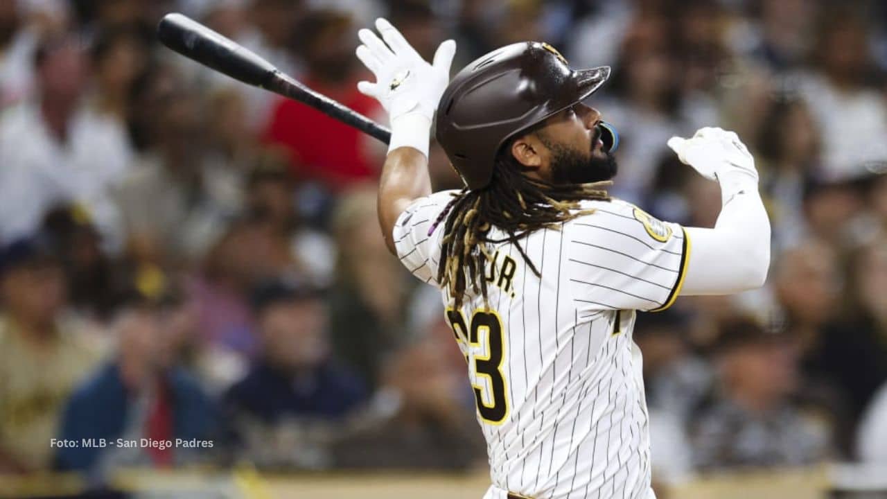 San Diego Padres pasó a liderar la división Oeste de la Liga Nacional con marca de 9-2 con medio juego sobre Dodgers y Giants.