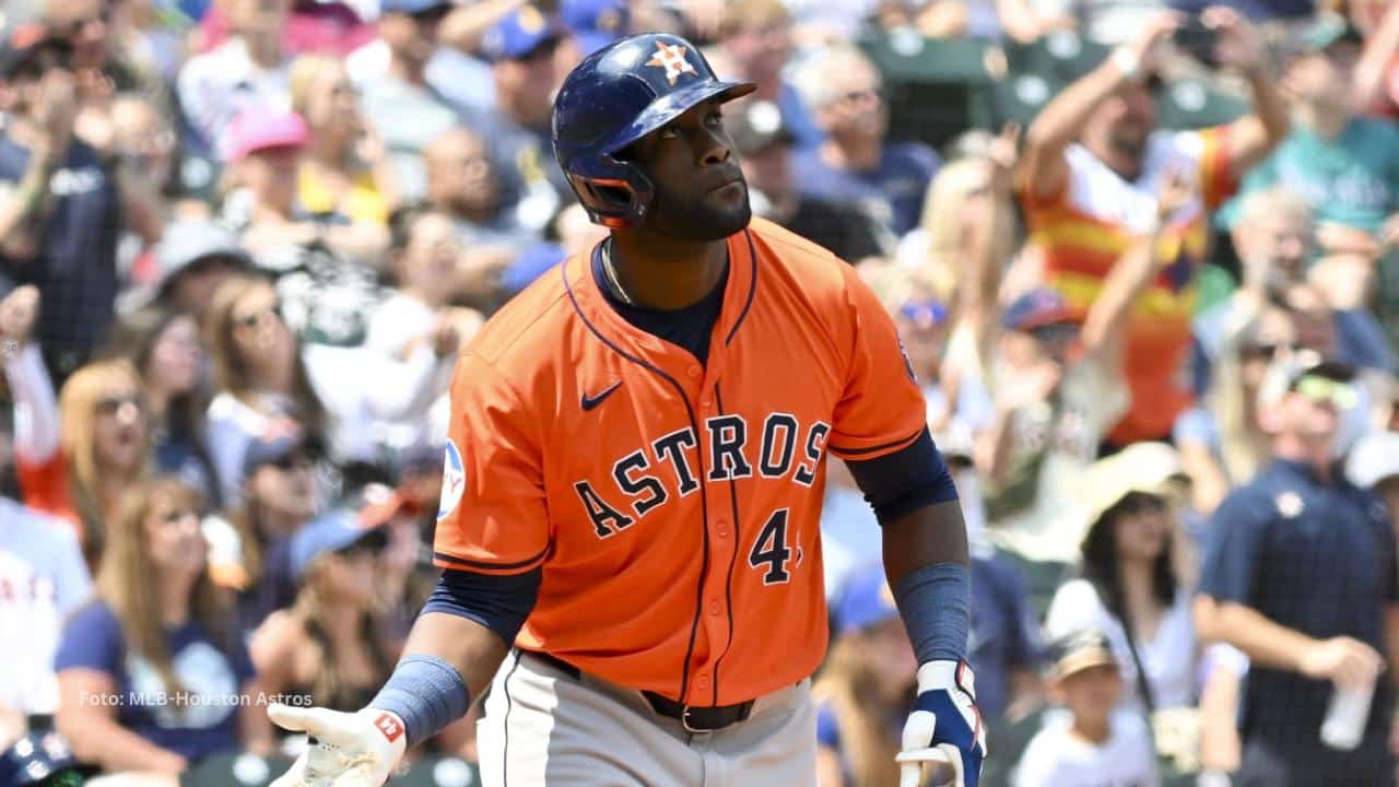 Yordan Alvarez con Houston Astros