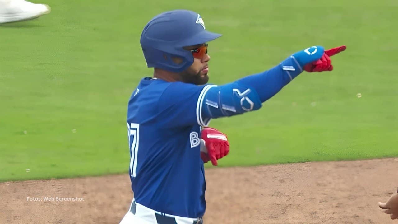 Steward Berroa con el conjunto de Toronto Blue Jays. Los Angeles Dodgers