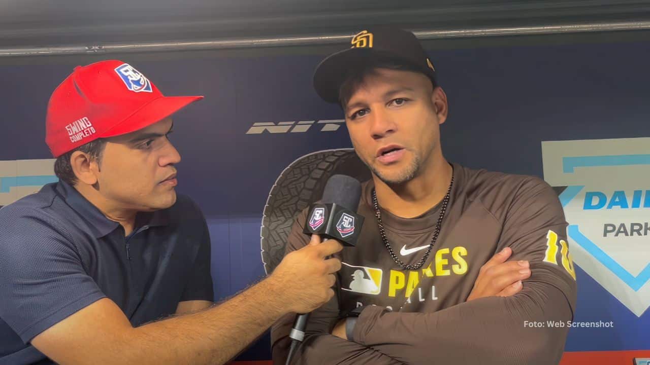 Yuli Gurriel en entrevista en Swing Completo