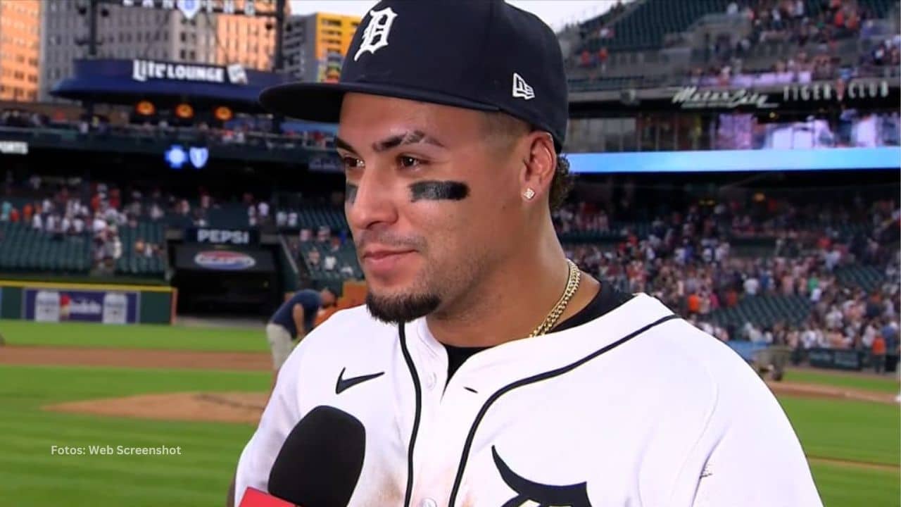 Javy Báez en entrevista